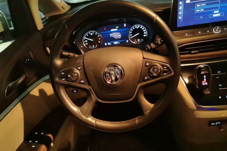 Used Buick GL8 2021 Land Cruiser Executive Class 652T Luxury Model Steering Wheel