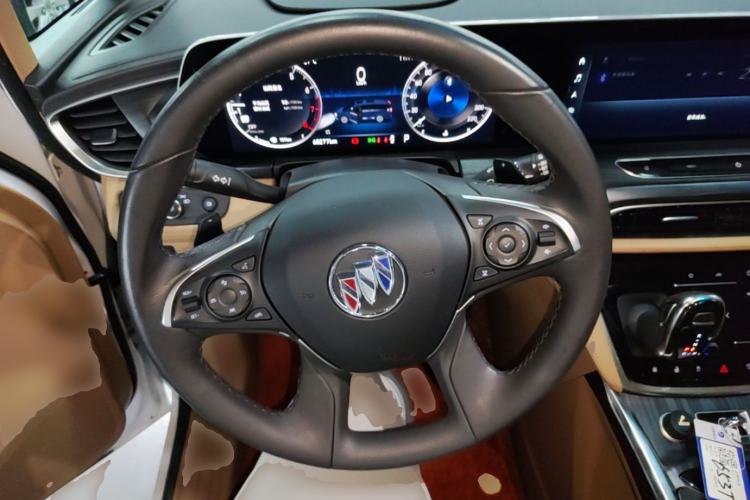 Used Buick GL8 2021 ES Land Cruiser 653T Luxury Edition Steering Wheel