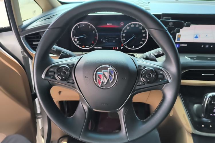 Used Buick GL8 2021 ES Land Cruiser 653T Luxury Edition Steering Wheel