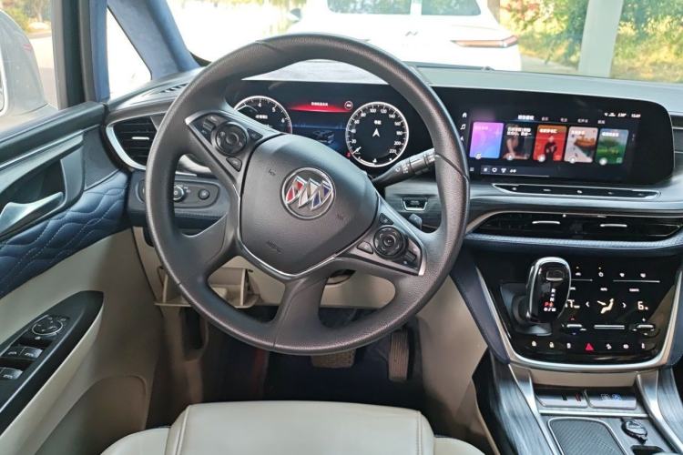 Used Buick GL8 2021 ES Landtrek 653T Comfort Edition Steering Wheel