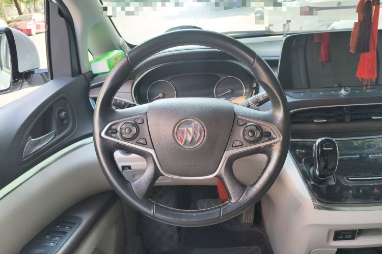 Used Buick GL8 2021 Land Cruiser Executive Class 652T Luxury Model Steering Wheel