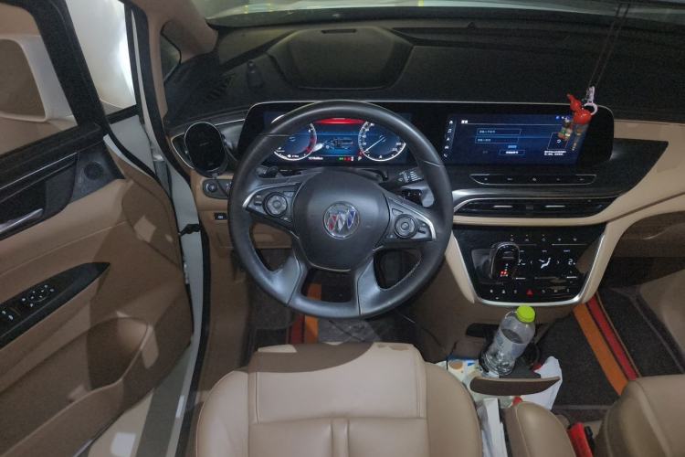 Used Buick GL8 2021 ES Land Cruiser 653T Luxury Edition Steering Wheel
