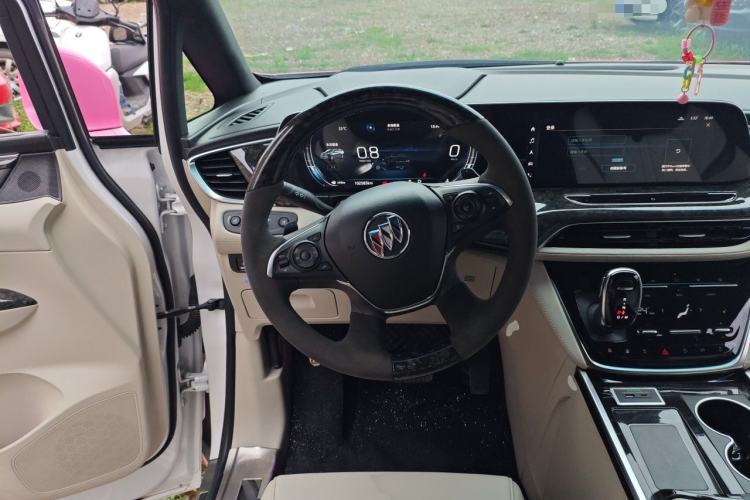 Used Buick GL8 2021 ES Landtrek 653T Comfort Edition Steering Wheel