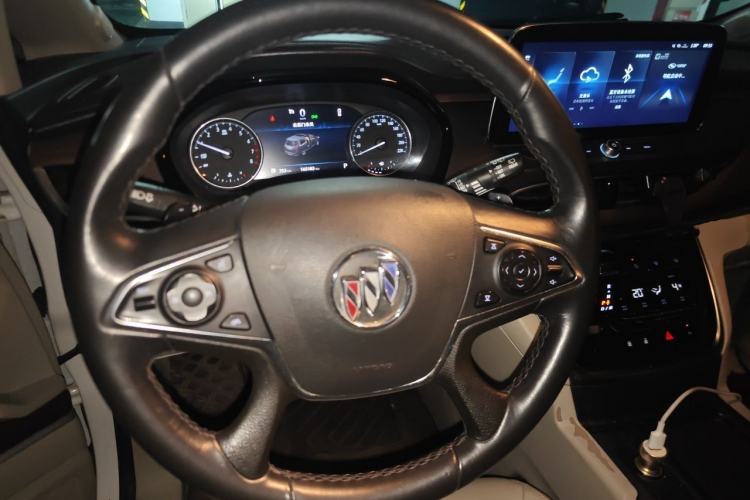Used Buick GL8 2021 Land Cruiser Executive Class 652T Luxury Model Steering Wheel