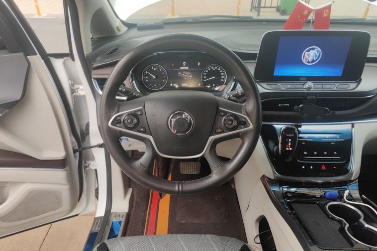 Used Buick GL8 2021 Land Cruiser Executive Class 652T Comfort Model Steering Wheel