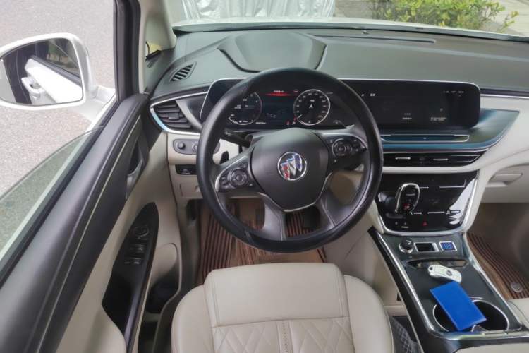 Used Buick GL8 2021 ES Landtrek 653T Comfort Edition Steering Wheel