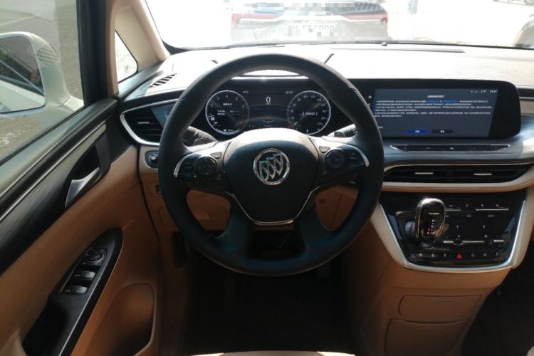 Used Buick GL8 2021 ES Landtrek 653T Smart Luxury Model Steering Wheel