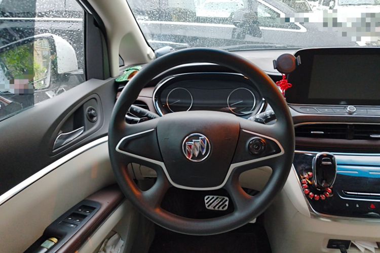 Used Buick GL8 2021 Land Cruiser Executive Class 652T Comfort Model Steering Wheel