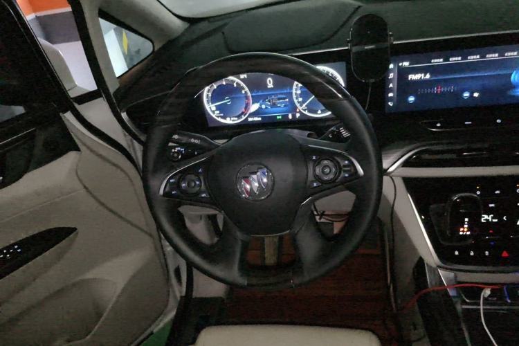 Used Buick GL8 2021 ES Landtrek 653T Comfort Edition Steering Wheel