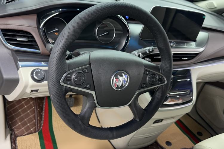 Used Buick GL8 2021 Land Cruiser Executive Class 652T Luxury Model Steering Wheel