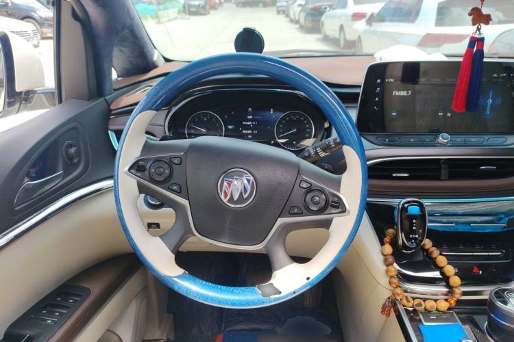 Used Buick GL8 2021 Land Cruiser Executive Class 652T Luxury Model Steering Wheel