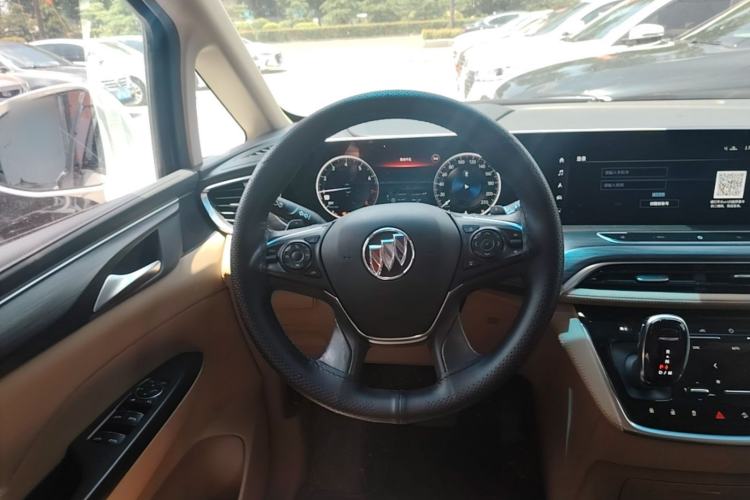 Used Buick GL8 2021 ES Landtrek 653T Smart Luxury Model Steering Wheel
