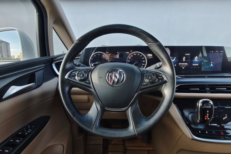 Used Buick GL8 2021 ES Land Cruiser 653T Luxury Edition Steering Wheel