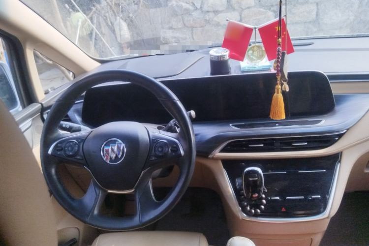 Used Buick GL8 2021 ES Landtrek 653T Luxury Model Steering Wheel