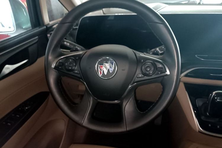 Used Buick GL8 2021 ES Land Cruiser 653T Luxury Edition Steering Wheel