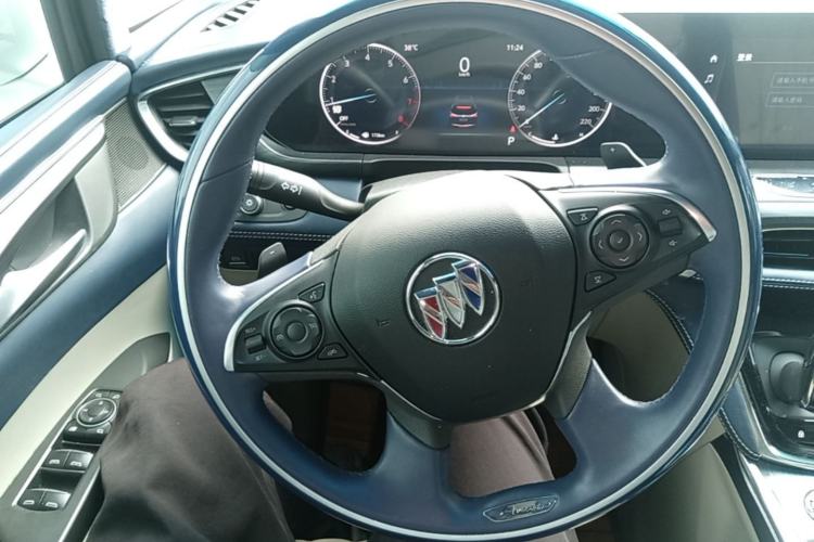 Used Buick GL8 2021 ES Landtrek 653T Comfort Edition Steering Wheel