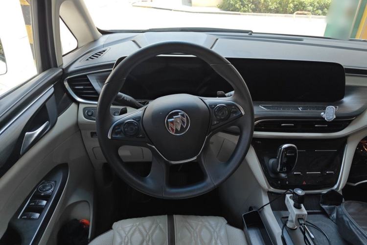 Used Buick GL8 2021 ES Landtrek 653T Comfort Edition Steering Wheel