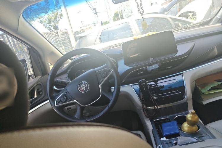 Used Buick GL8 2021 Land Cruiser Executive 652T Premium Model Steering Wheel