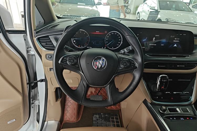 Used Buick GL8 2021 ES Land Cruiser 653T Flagship Model Steering Wheel