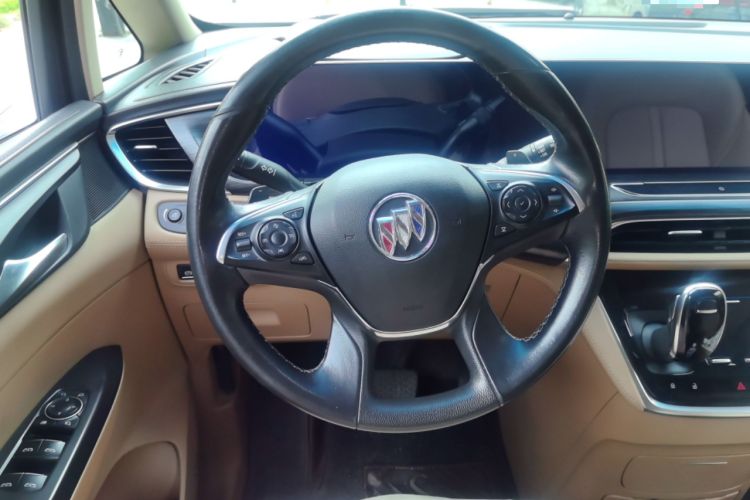 Used Buick GL8 2021 ES Land Cruiser 653T Smart Flagship Model Steering Wheel