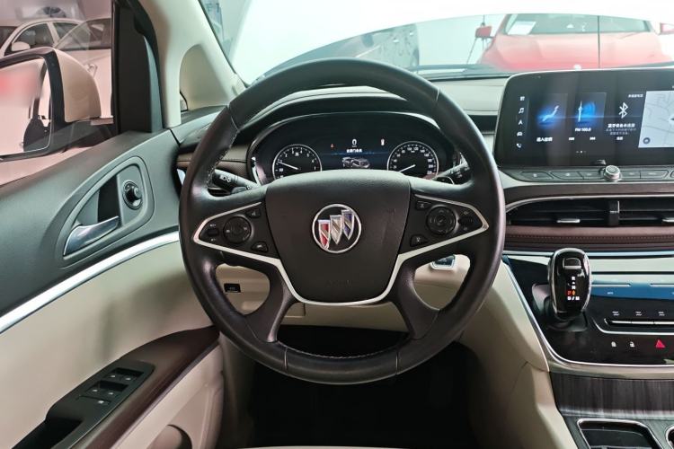 Used Buick GL8 2021 Land Cruiser Executive 652T Premium Model Steering Wheel