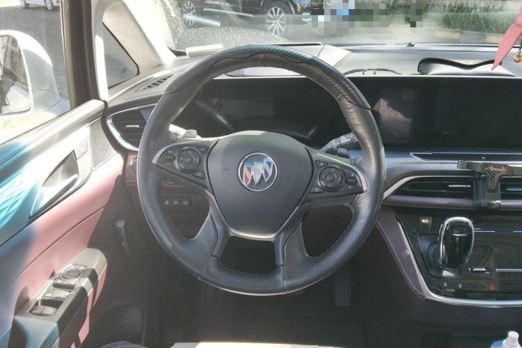 Used Buick GL8  Steering Wheel