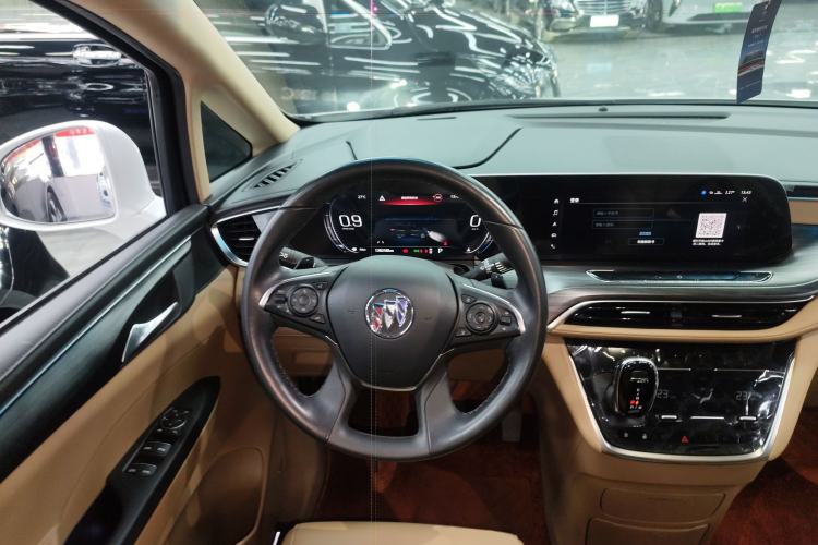 Used Buick GL8 2021 ES Land Cruiser 653T Flagship Model Steering Wheel