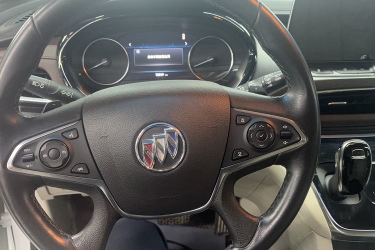 Used Buick GL8 2021 Land Cruiser Executive 652T Premium Model Steering Wheel