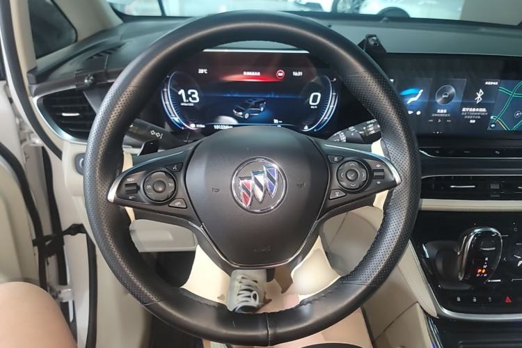 Used Buick GL8 2021 ES Landtrek 653T Comfort Edition Steering Wheel