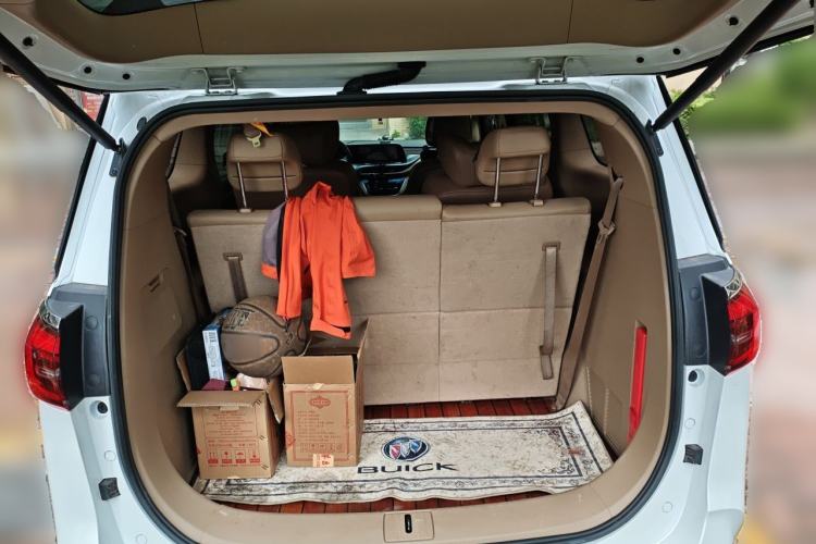 Used Buick GL8 2021 ES Land Cruiser 653T Luxury Edition Trunk
