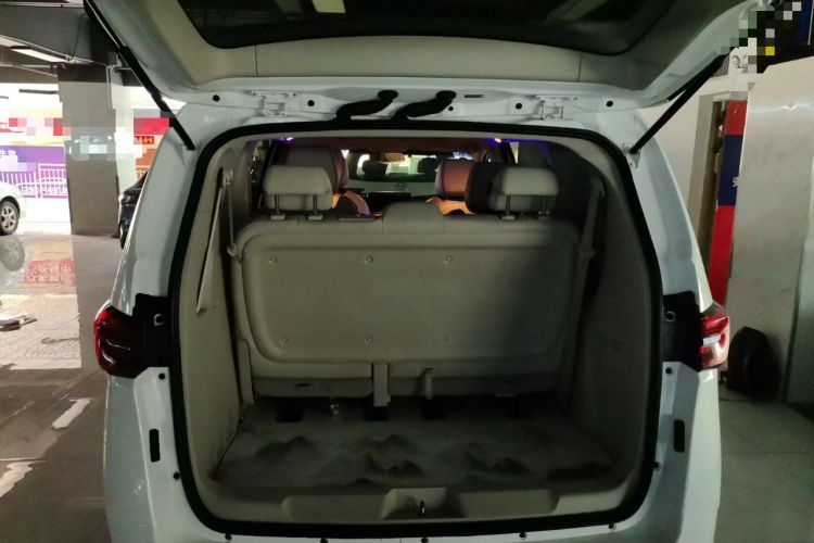 Used Buick GL8 2021 Land Cruiser Executive Class 652T Luxury Model Trunk