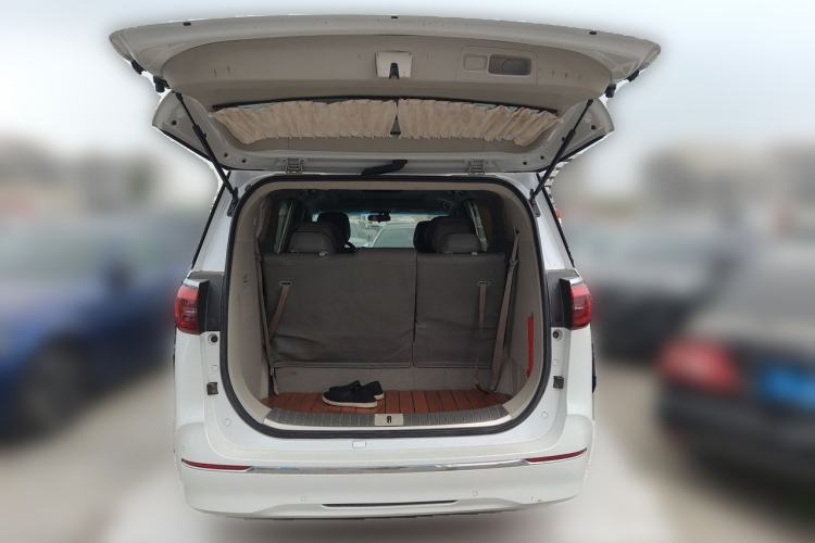Used Buick GL8 2021 ES Landtrek 653T Comfort Edition Trunk