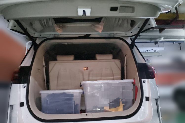 Used Buick GL8 2021 ES Landtrek 653T Comfort Edition Trunk