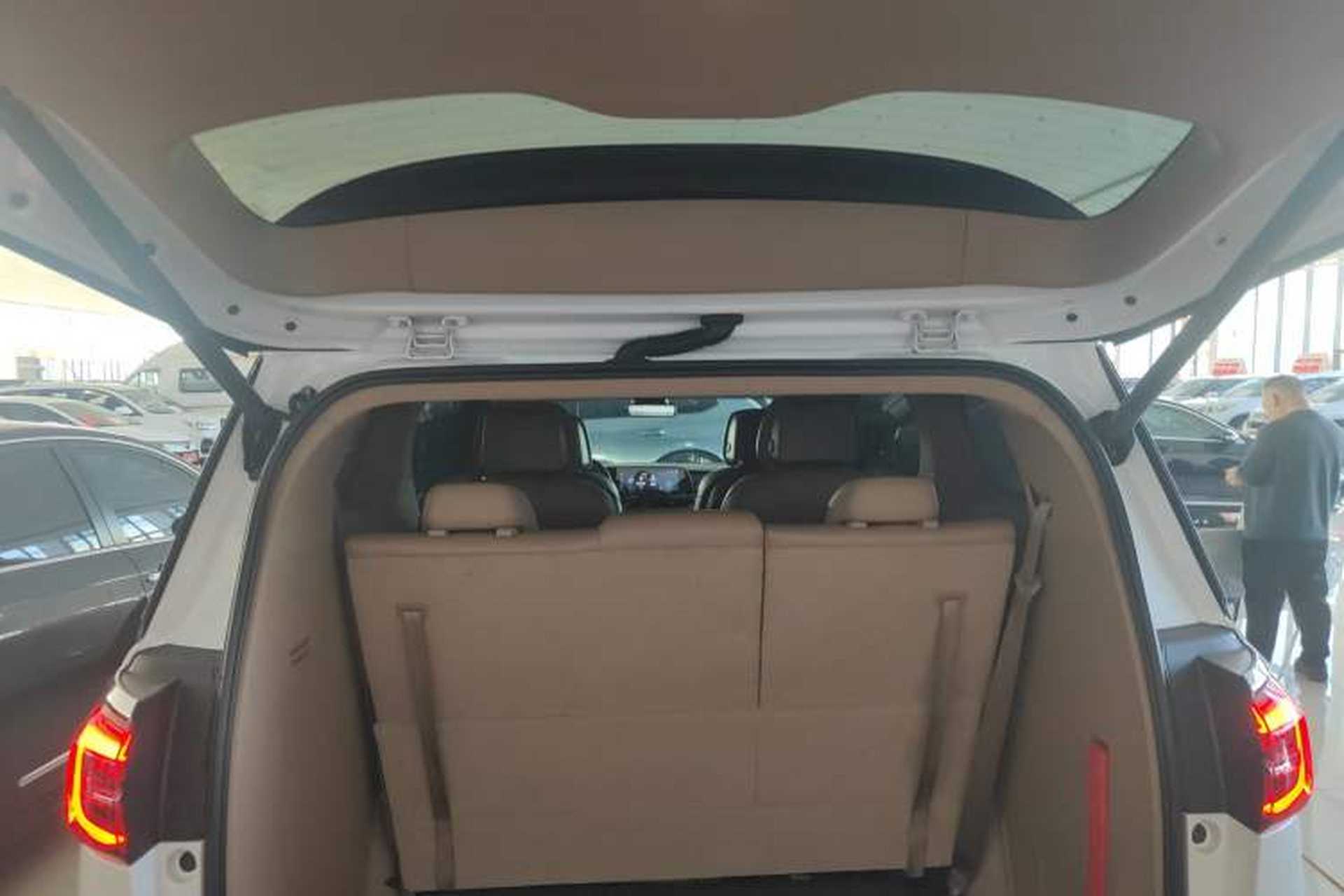 Used Buick GL8 2021 ES Land Cruiser 653T Smart Flagship Model Trunk