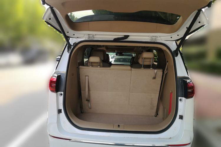 Used Buick GL8 2021 ES Land Cruiser 653T Smart Flagship Model Trunk