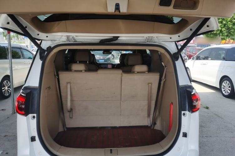 Used Buick GL8 2021 ES Landtrek 653T Luxury Model Trunk