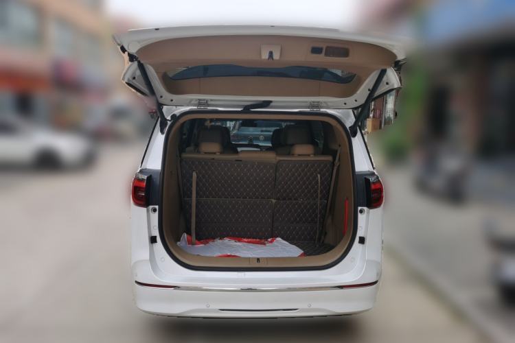 Used Buick GL8 2021 ES Landtrek 653T Smart Luxury Model Trunk