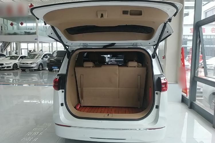 Used Buick GL8 2021 ES Landtrek 653T Luxury Model Trunk