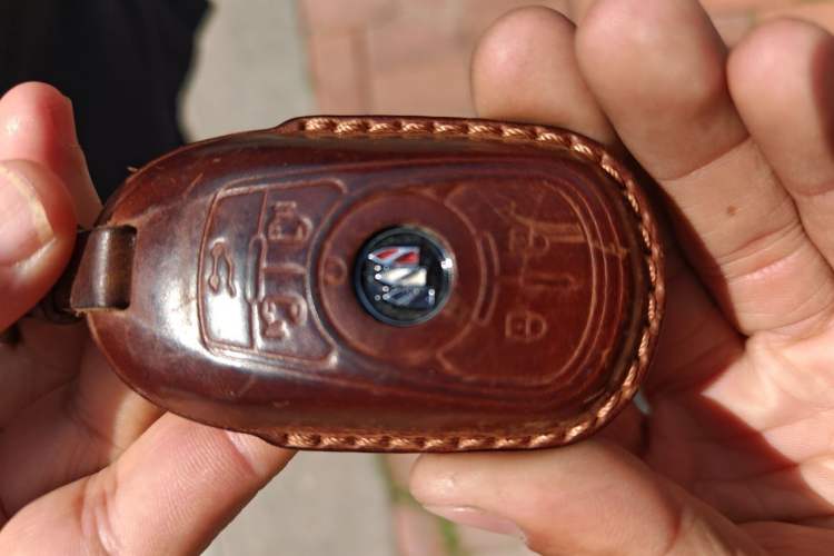 Used Buick GL8 2021 ES Landtrek 653T Smart Luxury Model Vehicle Key