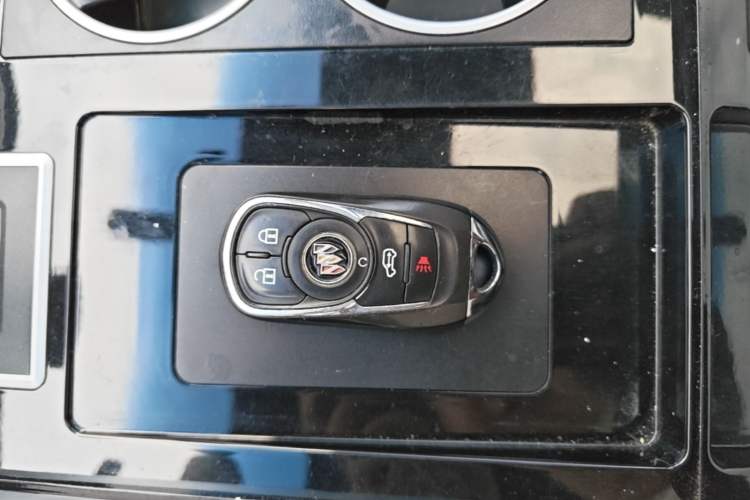 Used Buick GL8 2021 ES Landtrek 653T Comfort Edition Vehicle Key