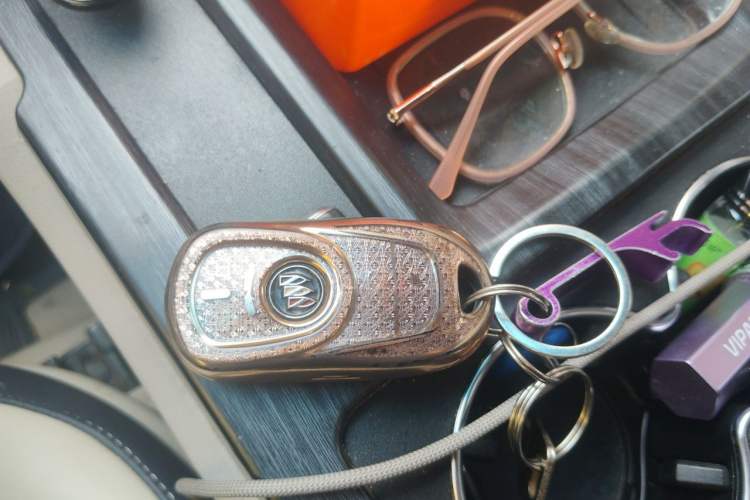 Used Buick GL8 2021 ES Landtrek 653T Comfort Edition Vehicle Key