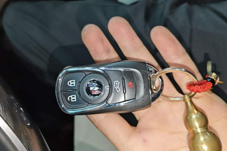 Used Buick GL8 2021 ES Landtrek 653T Comfort Edition Vehicle Key