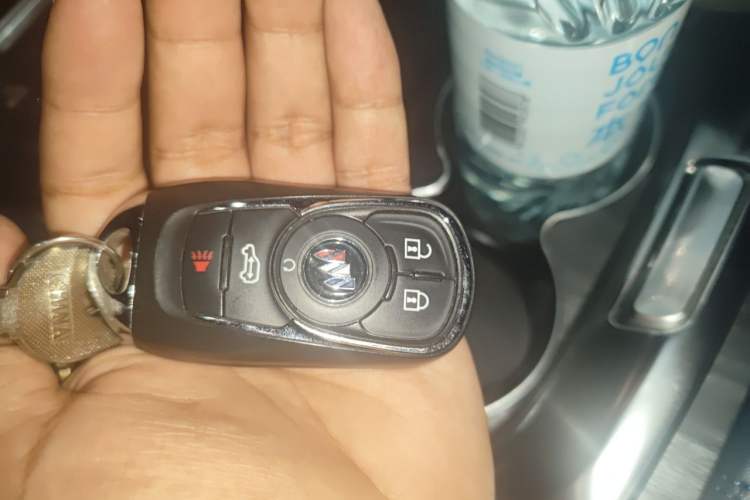 Used Buick GL8 2021 ES Landtrek 653T Comfort Edition Vehicle Key