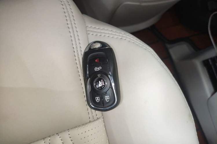 Used Buick GL8 2021 ES Landtrek 653T Comfort Edition Vehicle Key