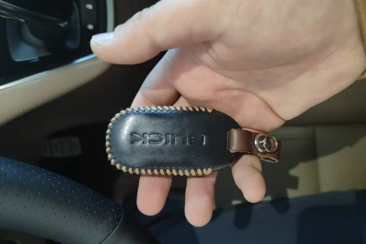 Used Buick GL8 2021 ES Land Cruiser 653T Smart Flagship Model Vehicle Key