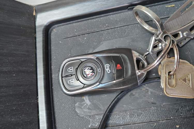 Used Buick GL8 2021 ES Landtrek 653T Comfort Edition Vehicle Key