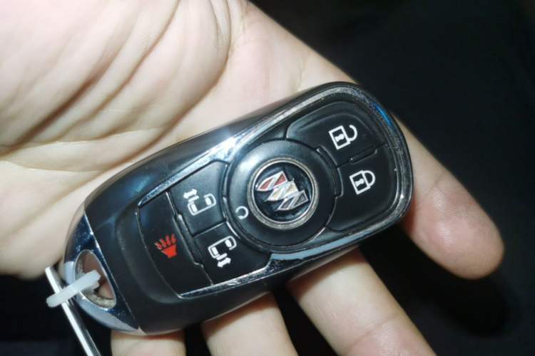 Used Buick GL8 2021 ES Land Cruiser 653T Luxury Edition Vehicle Key