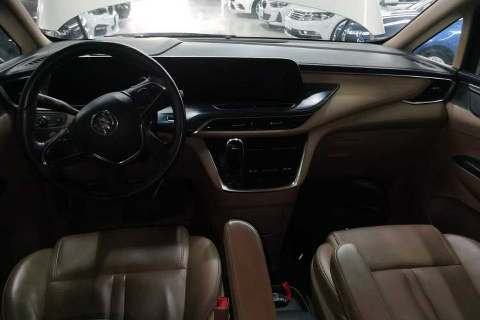 Used Buick GL8 2021 ES Land Cruiser 653T Luxury Edition Center Console