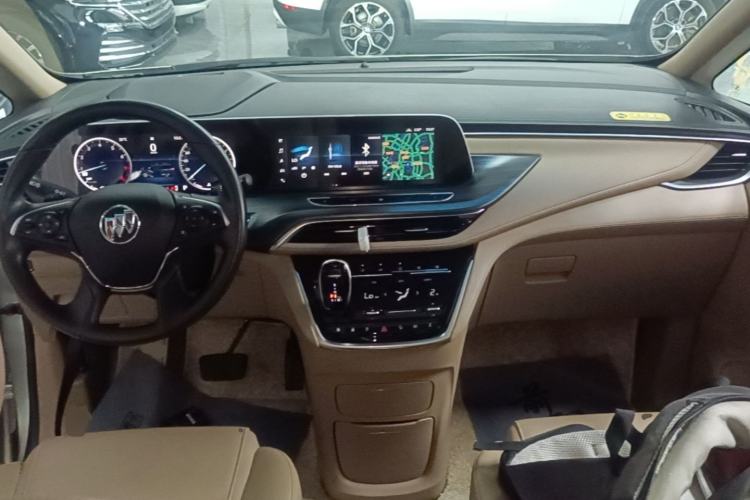 Used Buick GL8 2021 ES Land Cruiser 653T Luxury Edition Center Console