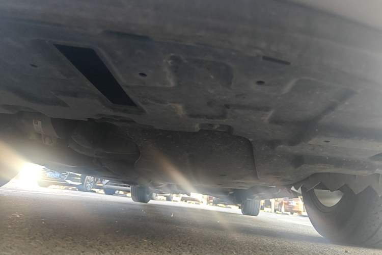 Used Buick GL8 2021 ES Landtrek 653T Comfort Edition Chassis Front